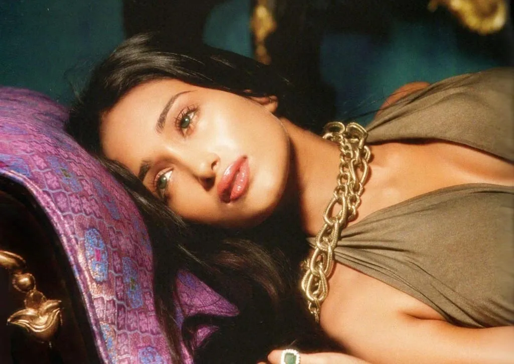 jiah khan hd wallpapers